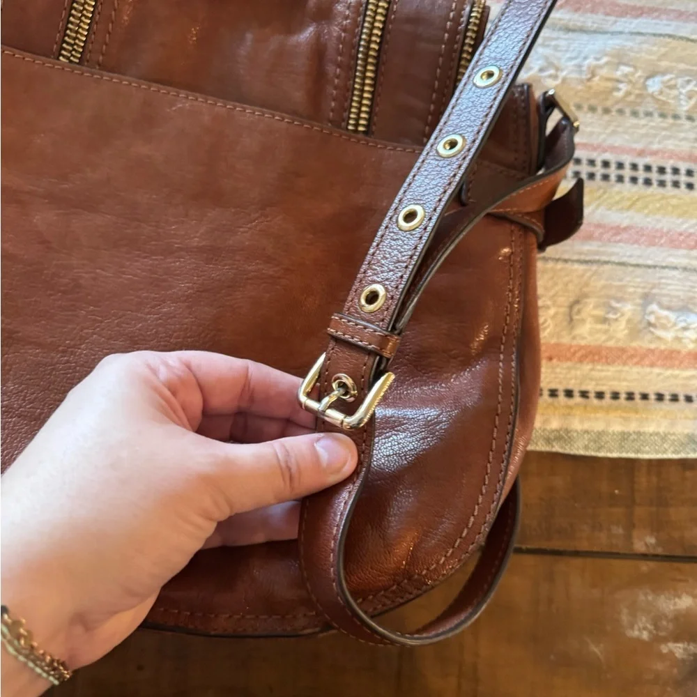 Michael Kors Naomi Brown Glazed Leather Gold Zipper Trim Crossbody Bag Shoulder